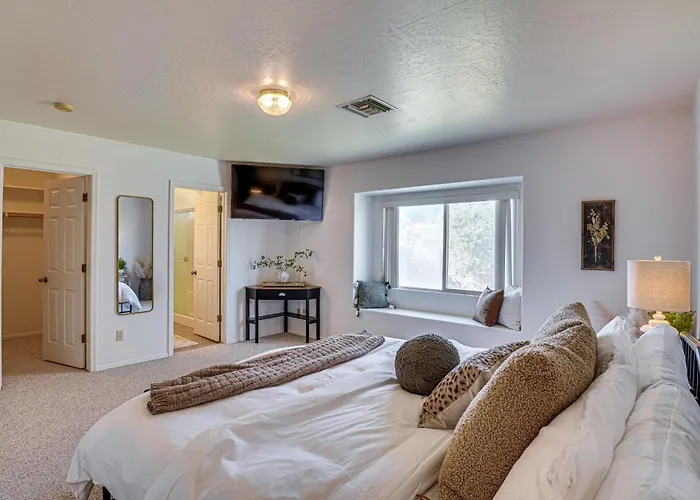 W/ Fenced Backyard: 3 Mi To Downtown